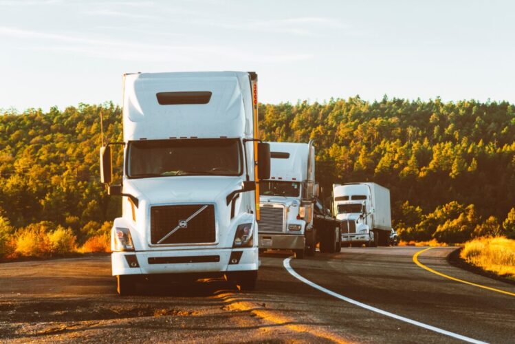 What To Consider When Selecting A Trucking Company
