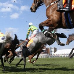 What are the Best Horse Races to Bet on in April 2023?