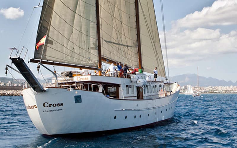 Yacht Charter in Barcelona - Advantages
