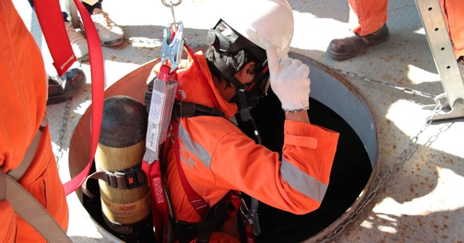 Your Guide To OSHA Confined Space Entry Training