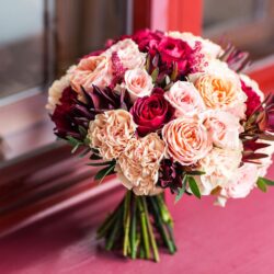 Choosing the perfect bouquet-A shopper's guide to fresh flowers