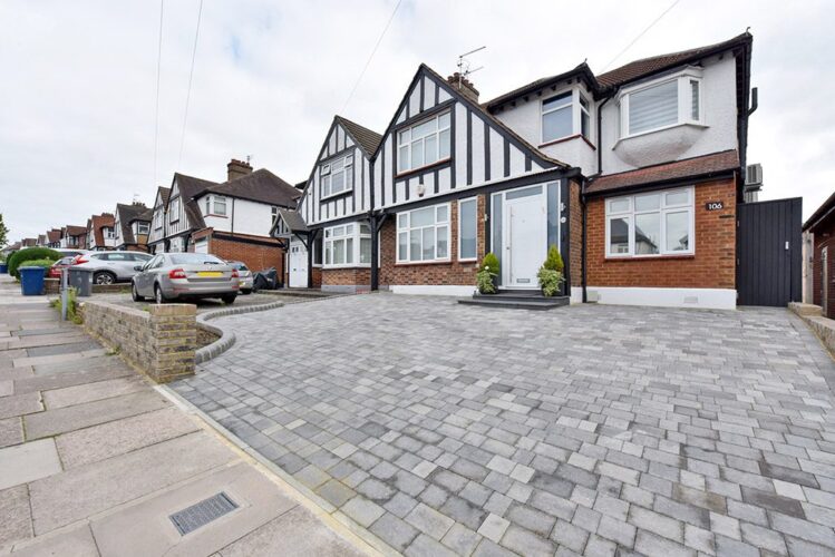 Transform Your Home: Paving Your Driveway with Expert Precision