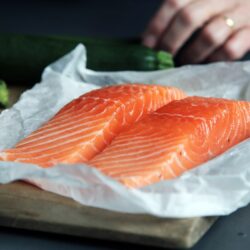Why Wild Caught Sockeye Salmon Is Superior to Farmed Salmon