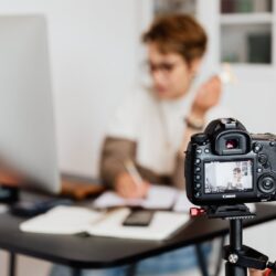 How Photo Booths Can Enhance Corporate Events